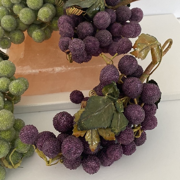 Vintage glass micro beaded faux grapes- set of 4 clusters - Picture 7 of 16